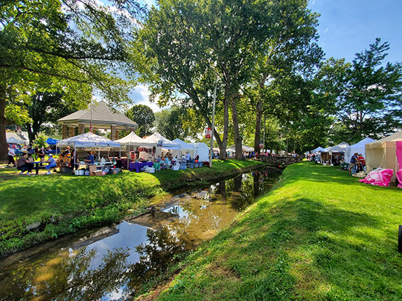 Boonesborough Days by the creek at Shafer Park